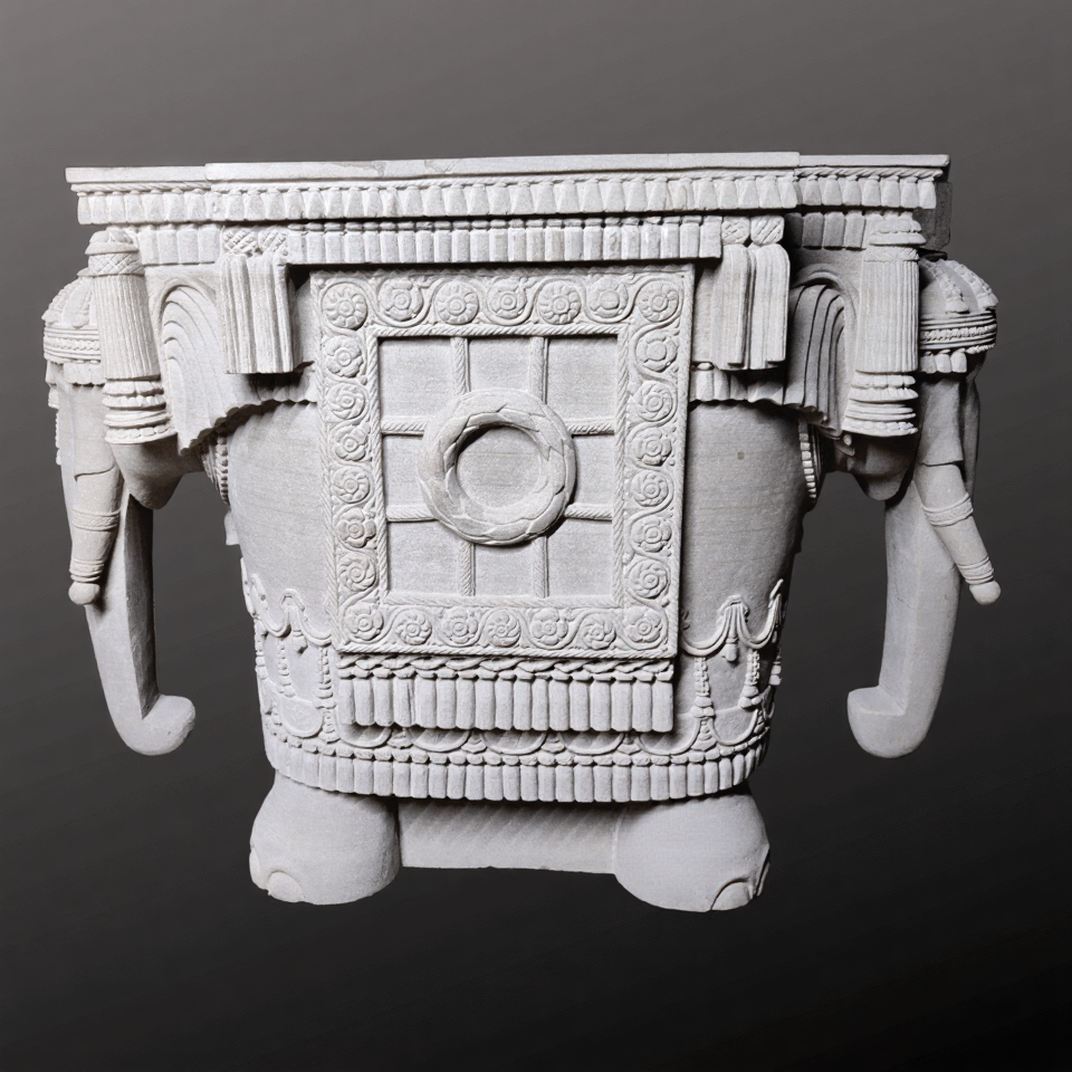 Elephant Head Table 30″